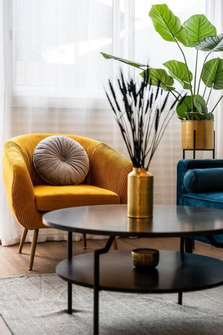 Le Cocon Retro-Chic A La Capitale Appartement Saint-Denis Buitenkant foto